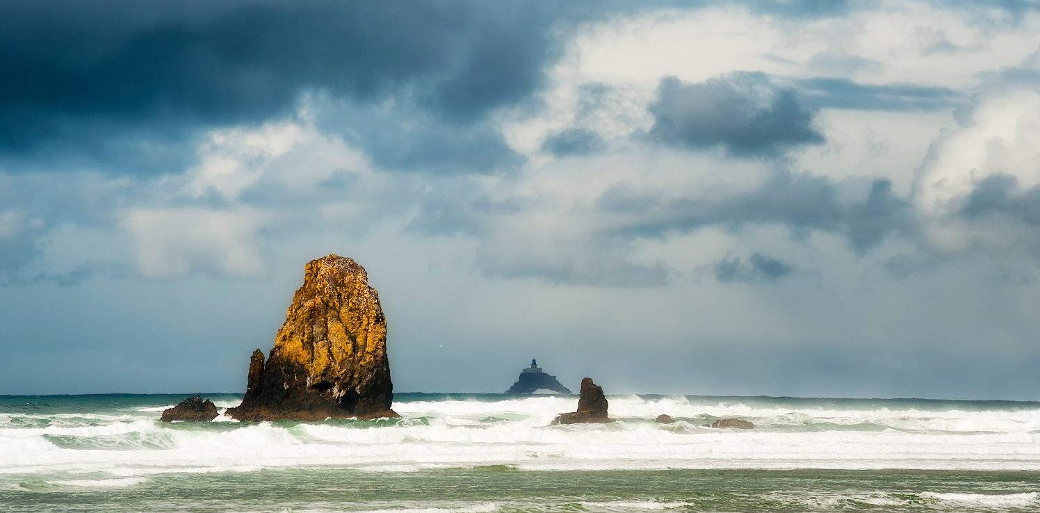 Everything You Need To Know About The Cannon Beach Lighthouse