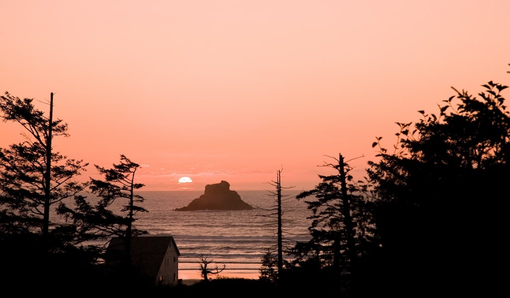 Romantic Hotels on the Oregon Coast, view from the Parisian Room