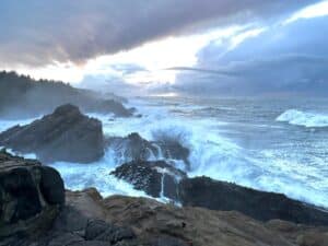 The most romantic Oregon Coast Bed and Breakfast for storm watching this fall and winter near Cannon Beach